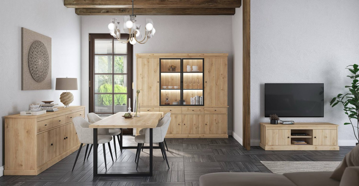 Complete eetkamer