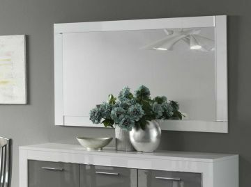 Modena spiegel van 140 cm in witte hoogglanslak Modena spiegel van 140 cm in witte hoogglanslak